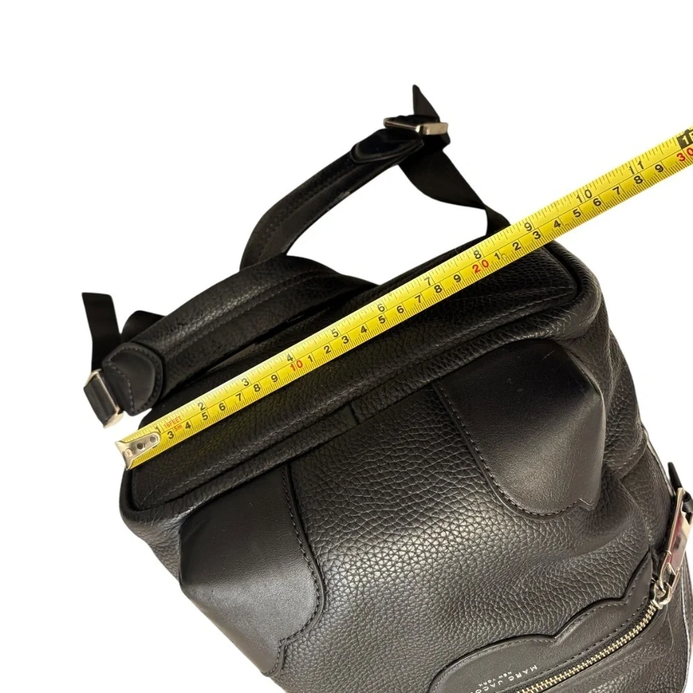 Marc jacobs “haze” black leather backpack bag